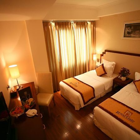 Royal Gate Hotel Hanoï Extérieur photo