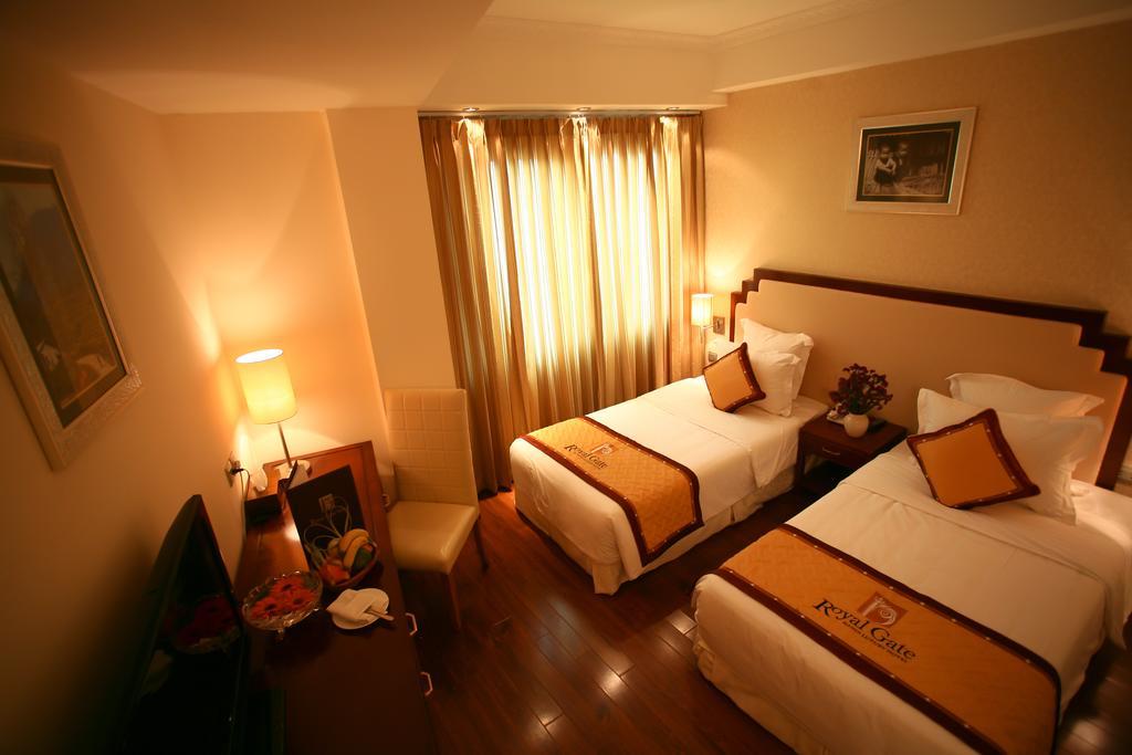 Royal Gate Hotel Hanoï Extérieur photo