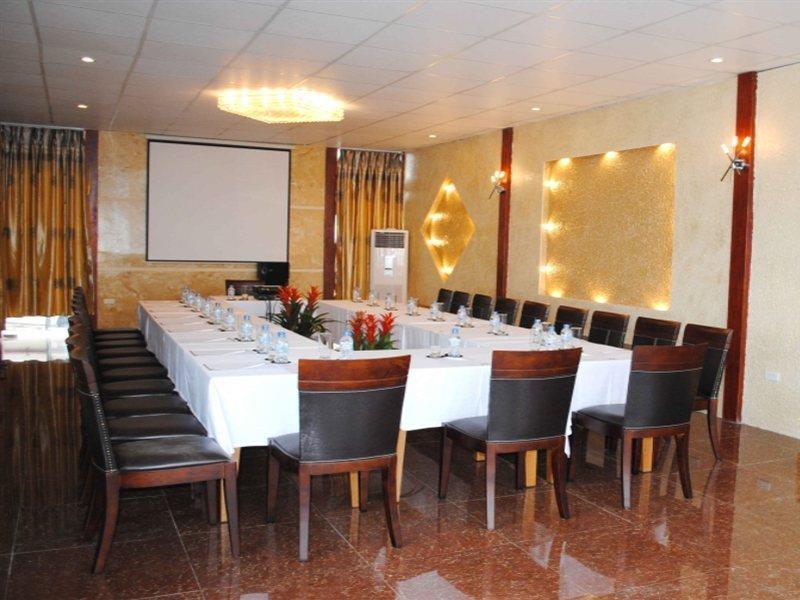 Royal Gate Hotel Hanoï Extérieur photo